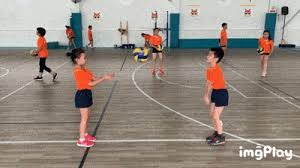 申花官方：原米兰门将教练罗伯茨担任申花一线队守门员教练